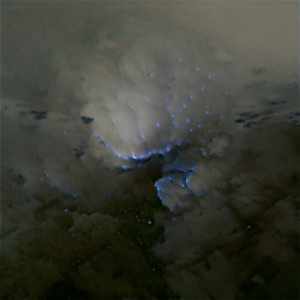 Thunderstorm_from_sky2